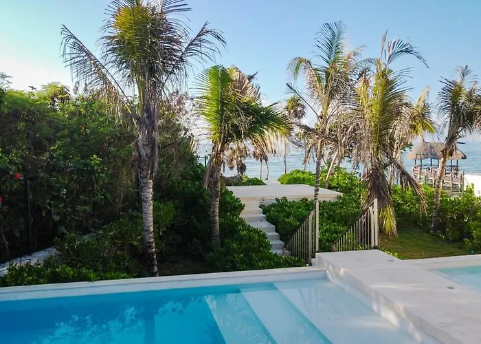 Coral Access 7 Rooftop Pools Gym 4 Ground Pools * Akumal