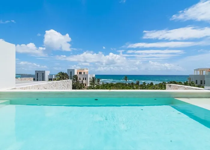 Apartment Coral Access 7 Rooftop Pools Gym 4 Ground Pools