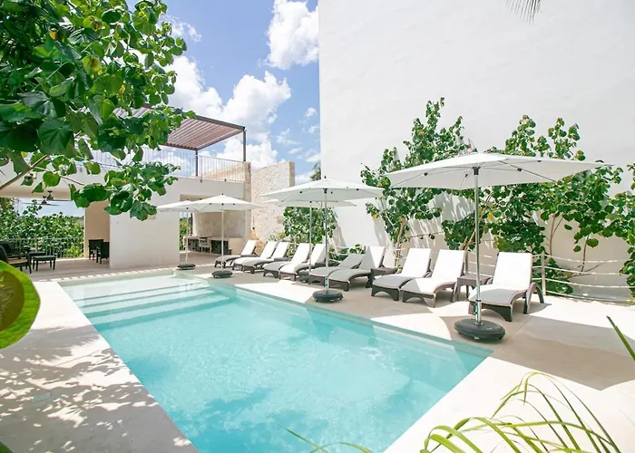 Coral Access 7 Rooftop Pools Gym 4 Ground Pools Akumal